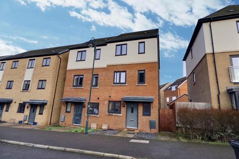 undefined, Jones Hill, Hampton Vale, Peterborough