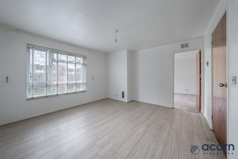 3 bedroom terraced house for sale, Tangmere Way, London NW9
