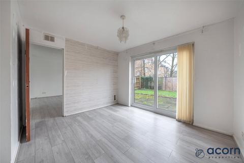 3 bedroom terraced house for sale, Tangmere Way, London NW9