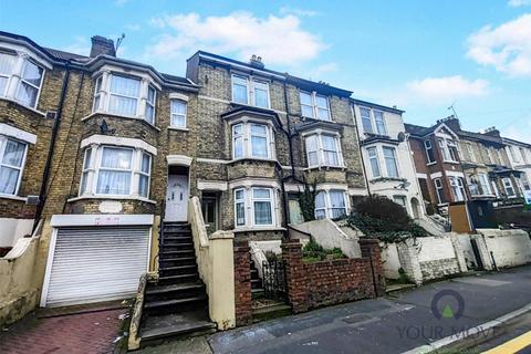 Luton Road, Kent ME4
