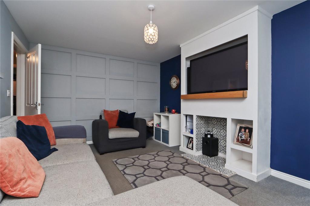 Living Room Pic 2