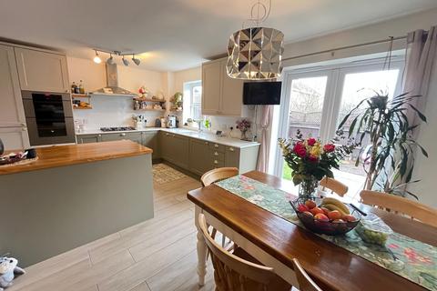 undefined, Millards Close, Trowbridge BA14