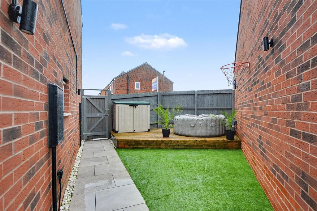 Garden 4.jpeg
