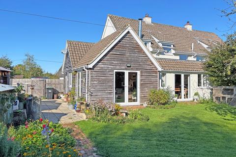 3 bedroom semi-detached house for sale, Bashley Common Road, New Milton, BH25