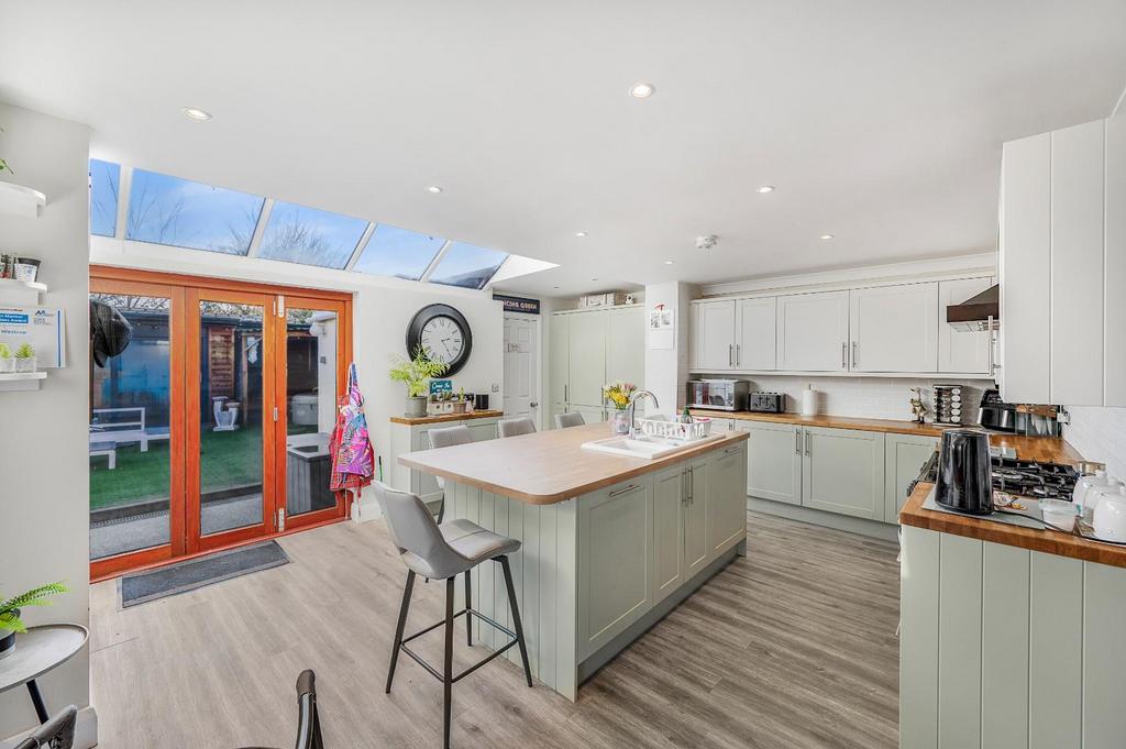 Kitchen/Breakfast Room