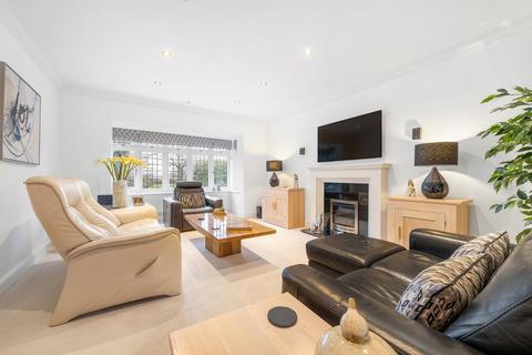 4 bedroom detached house for sale, Homevale Close, Hayes, Bromley, BR2