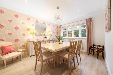 4 bedroom detached house for sale, Homevale Close, Hayes, Bromley, BR2
