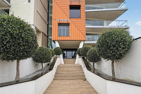 2 bedroom flat to rent, The Shore, 22-23 The Leas, Westcliff-On-Sea