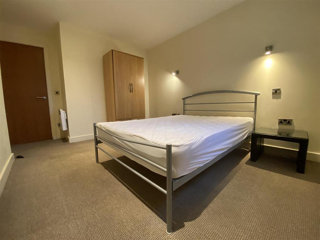 Bedroom (3).jpeg