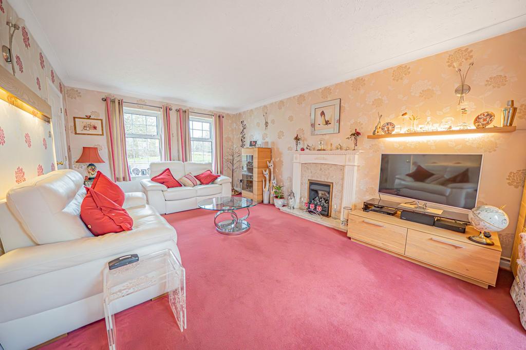 House in Solihull, Kineton Green - More