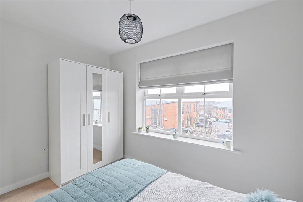 Bedroom 2 2.jpeg