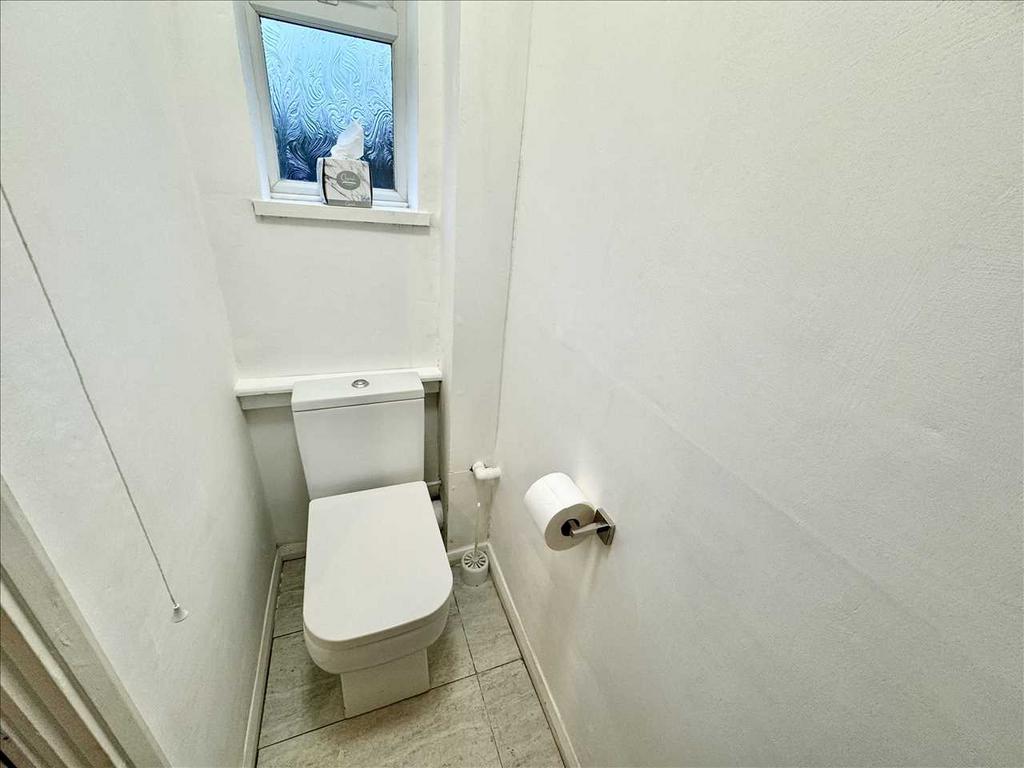 Guest cloakroom