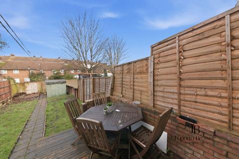 2 bedroom apartment for sale, Drayton Road, NW10