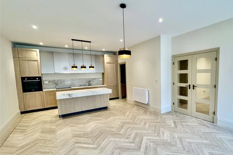 2 bedroom apartment for sale, West Overcliff Drive, Bournemouth, Dorset, BH4