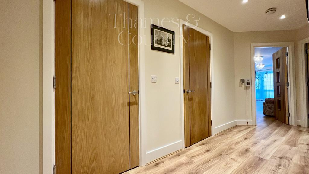 Storage cupboard &amp; Cylinder room