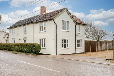 2 bedroom detached house for sale, Broad Road, Stowmarket IP14