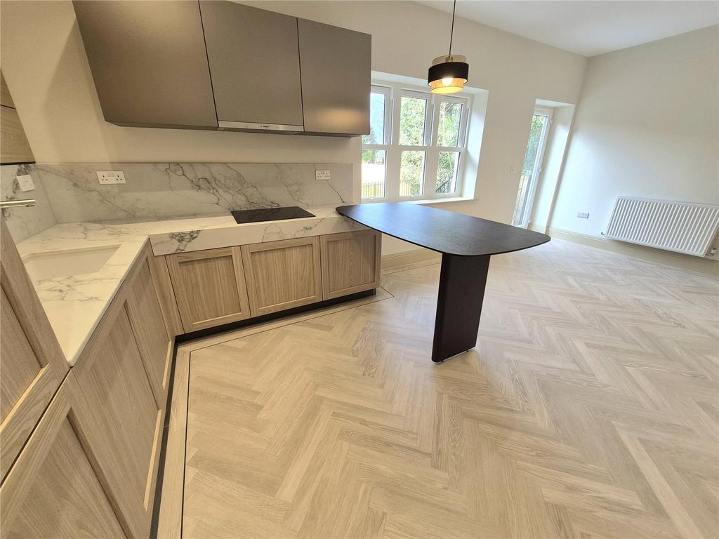 Fitted Kitchen