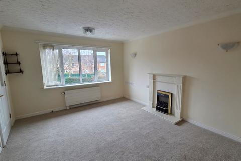 1 bedroom flat for sale, Apartment 36 Kingsford Court, 125 Ulleries Road, Solihull, West Midlands, B92 8DT