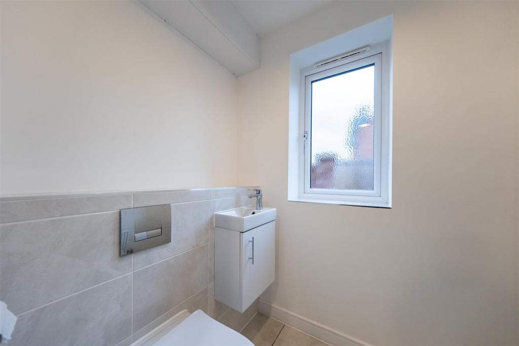 3 Waterfield Road-014.jpg