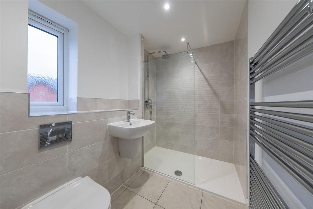 3 Waterfield Road-018.jpg