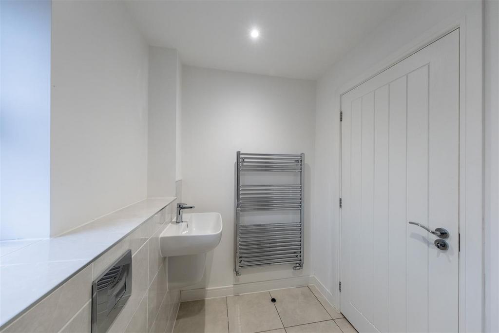 3 Waterfield Road-027.jpg