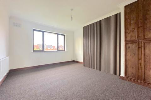 1 bedroom maisonette for sale, Grasmere Close, Wolverhampton WV11