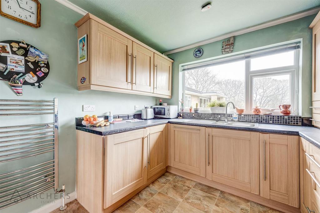 12 Linden Court(Interior)-8.jpg