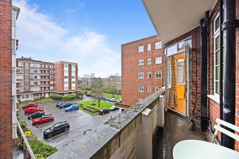 1 bedroom flat for sale, Belsize Avenue, Belsize Park NW3