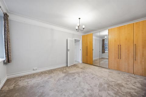 1 bedroom flat for sale, Belsize Avenue, Belsize Park NW3