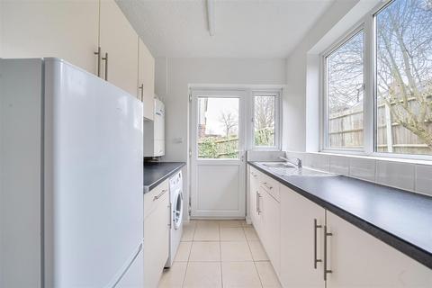 undefined, Chiltern Drive, Surbiton