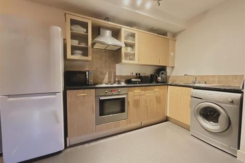 2 bedroom apartment to rent, Hollybrook Park, Bristol