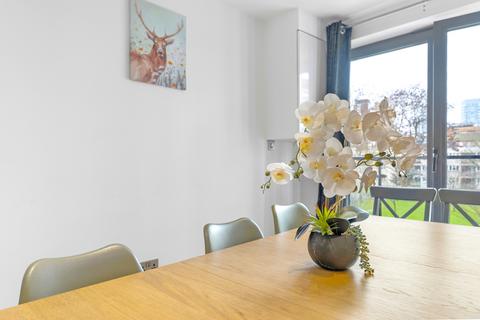 undefined, Hessel Street, London, E1