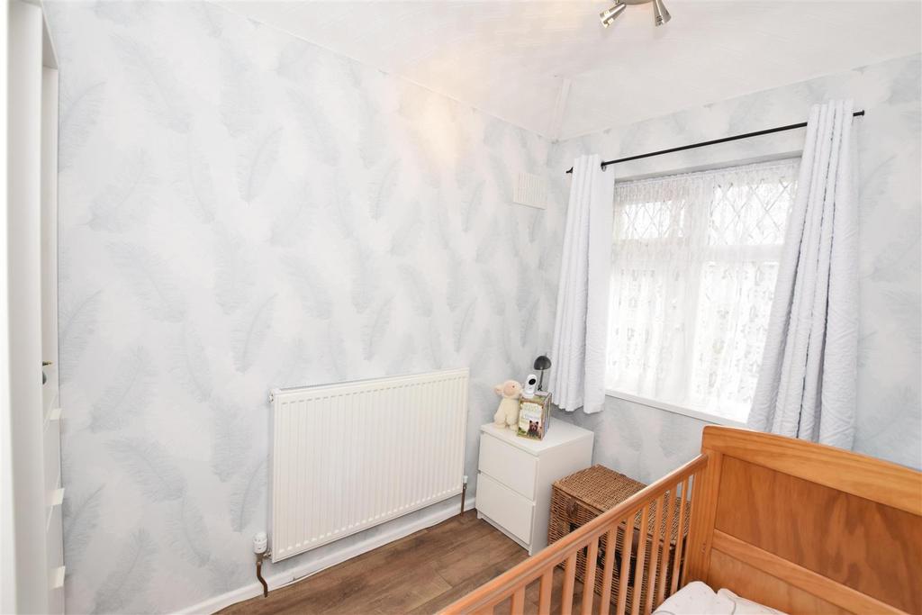 Bedroom 3.jpg