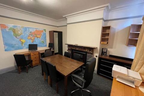 6 bedroom terraced house to rent, Tennyson Street, Leicester