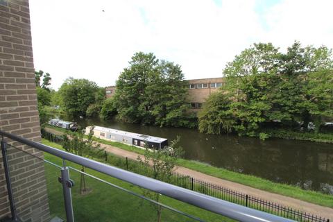 2 bedroom apartment to rent, Albion Court, Ebberns Road, Hemel Hempstead, Hertfordshire