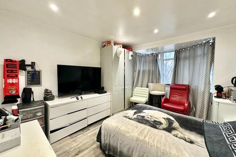 3 bedroom terraced house for sale, St. Anselms Road, Hayes, UB3 1SB