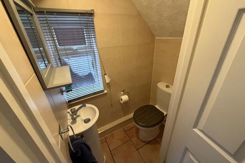 undefined, KINGS LYNN