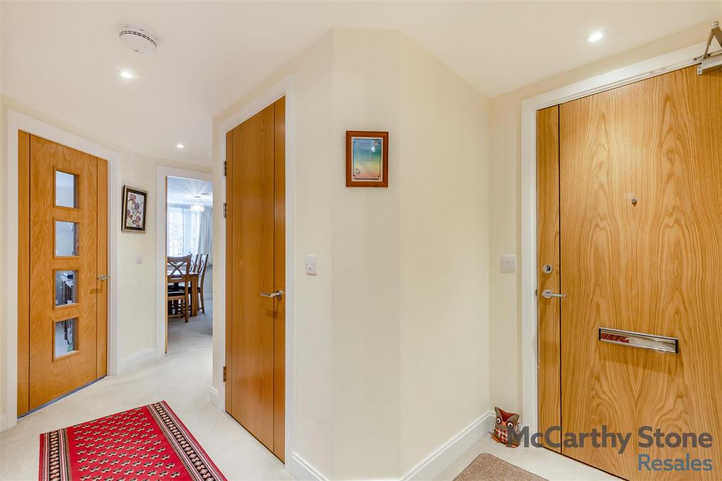 8670891-interior05.jpg