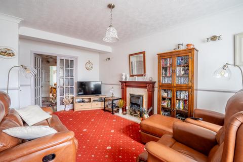 3 bedroom semi-detached bungalow for sale, Beaverdyke, York