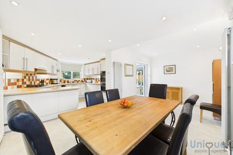 4 bedroom detached house for sale, Lindsay Avenue,  Poulton-le-Fylde, FY6