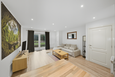1 bedroom flat for sale, Kingston Road, London SW20