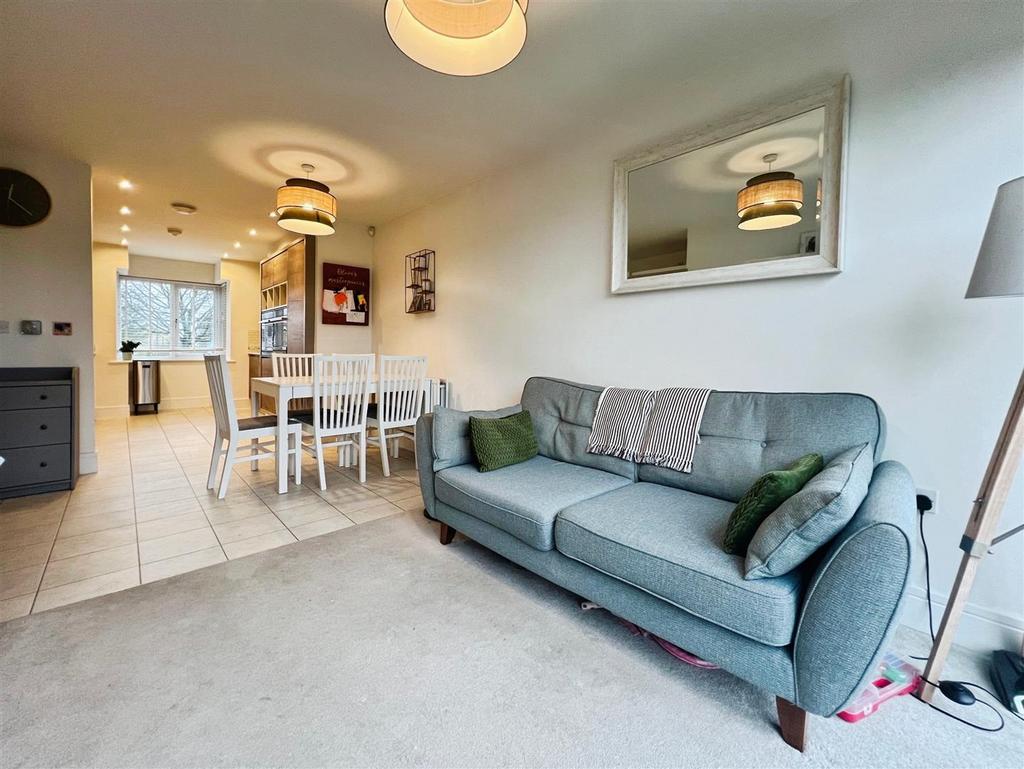 Lounge/Diner/Kitchen