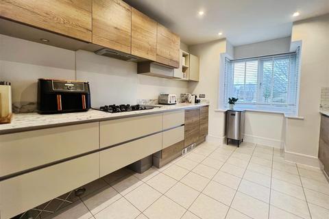 undefined, Sandhill Fold, Bradford BD10