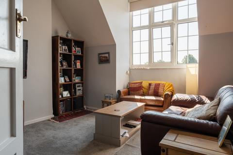 3 bedroom apartment for sale, Clewer Court, Newport NP20