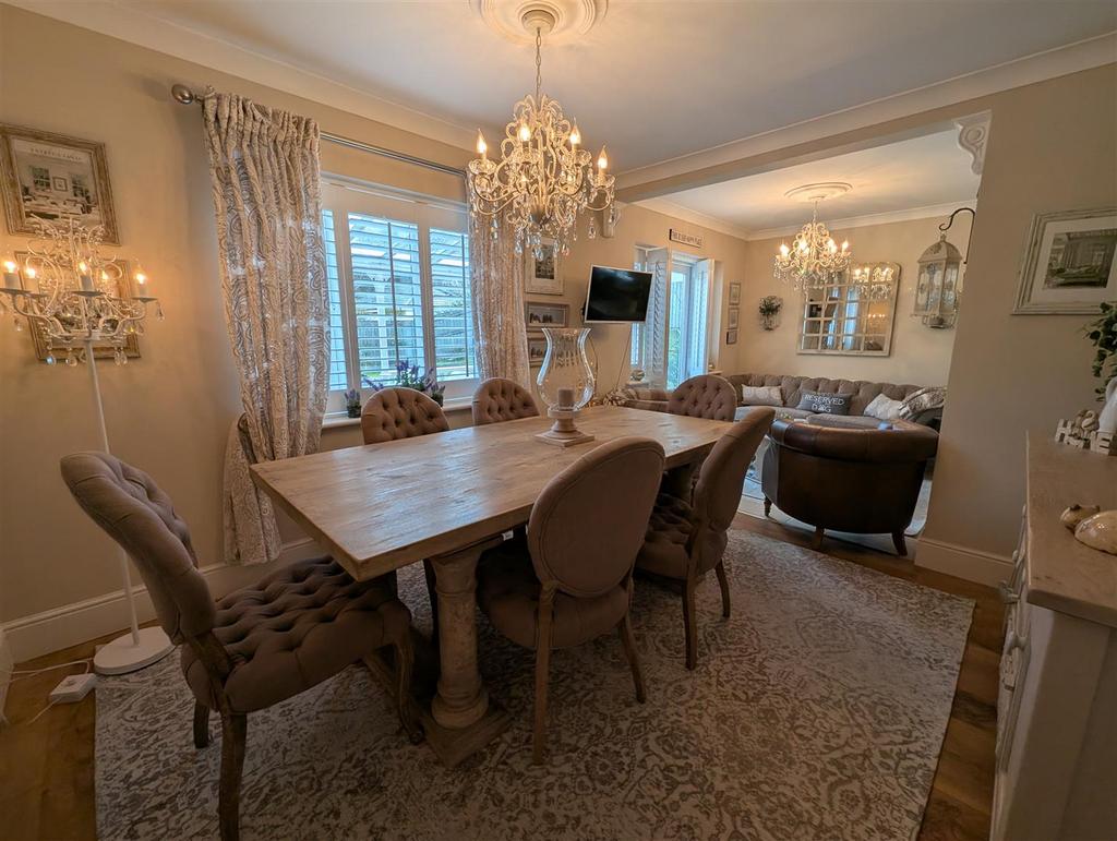 Kitchen/Family Room