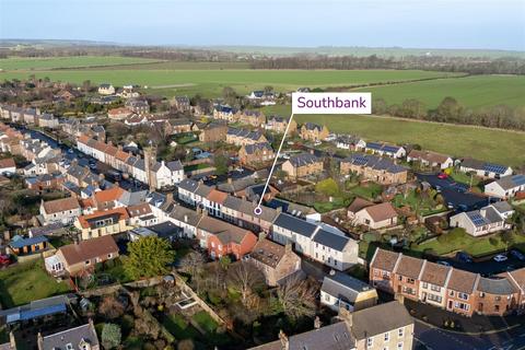 4 bedroom terraced house for sale, Southbank, High Street, Ayton, TD14