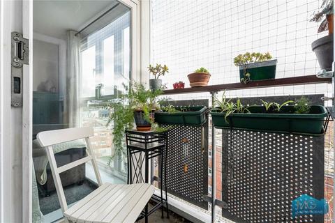 1 bedroom apartment for sale, Athlone Street, London, NW5