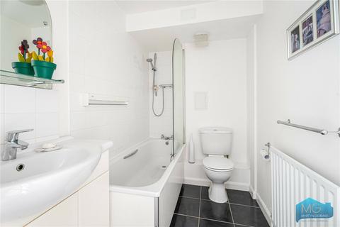 1 bedroom apartment for sale, Athlone Street, London, NW5