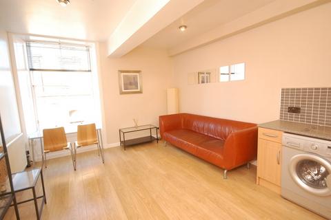 undefined, Crown Street, Edinburgh, EH6