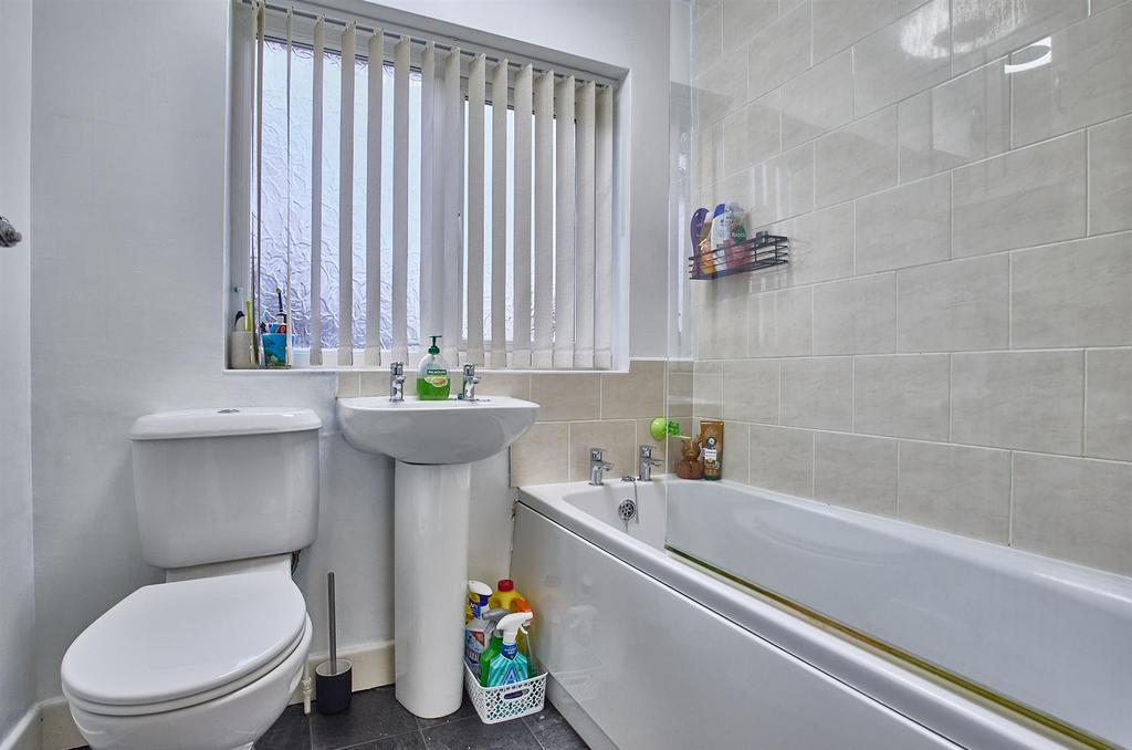 Refitted Bathroom to rear
